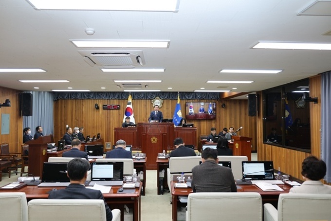 울진군 민생경제 활성화 지원 조례안 의결