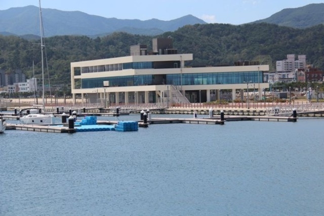 국내 최고 수준의 국가지원 거점형 울진 후포마리나항. (사진=울진일보/최태하 기자)