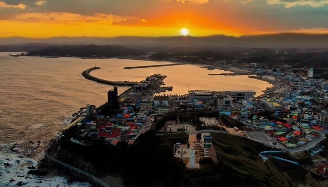 죽변항 일몰. (사진=울진군)