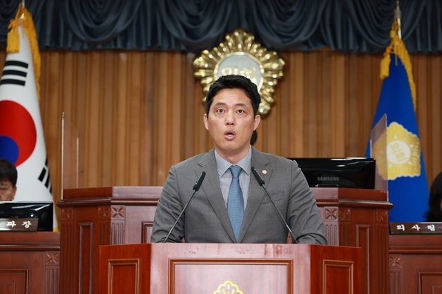 황현철 의원. (사진=울진군의회)